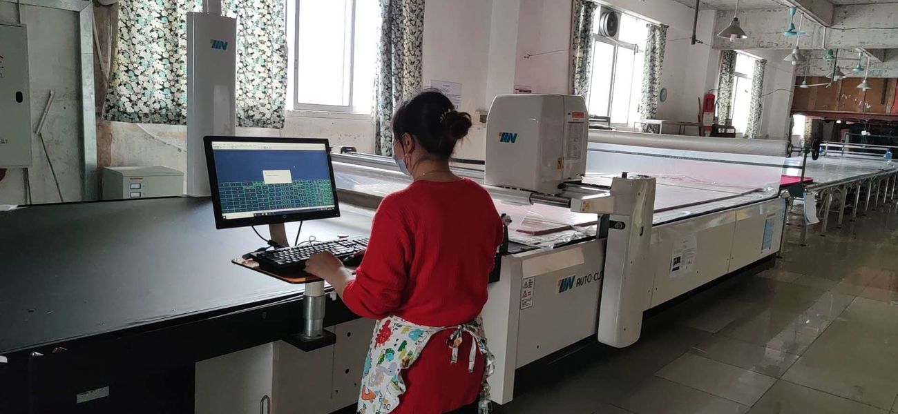 Foshan Shunde District Xile Daily Necessities Factory línea de producción del fabricante